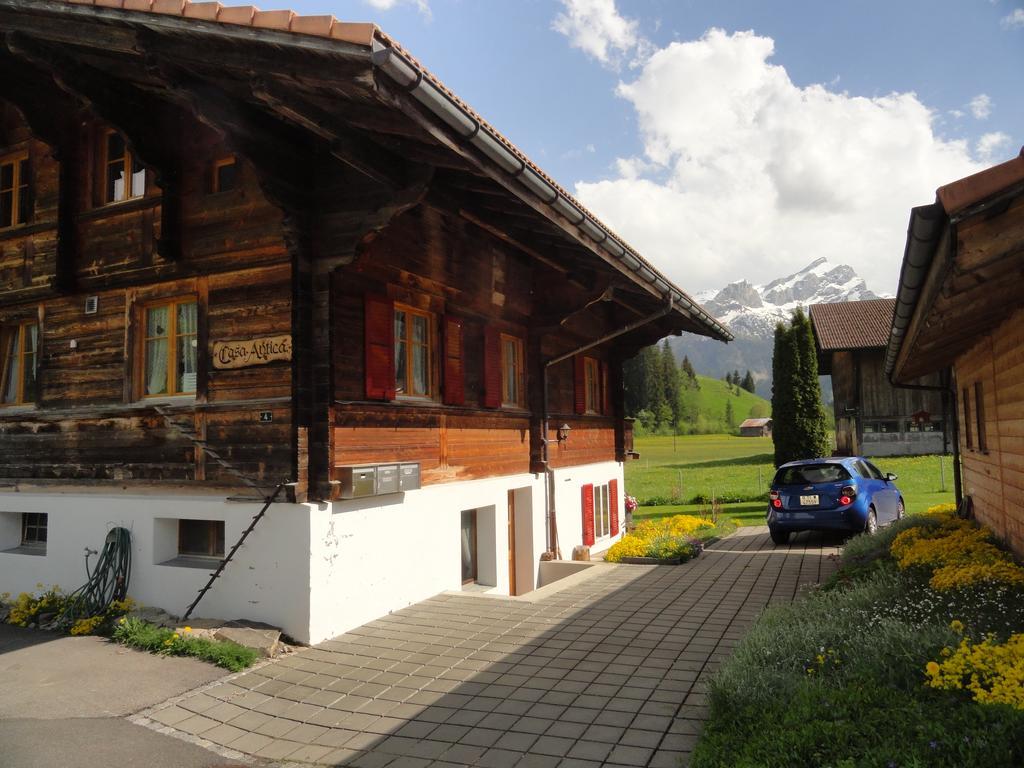 Casa Antica Lejlighed Gstaad Eksteriør billede