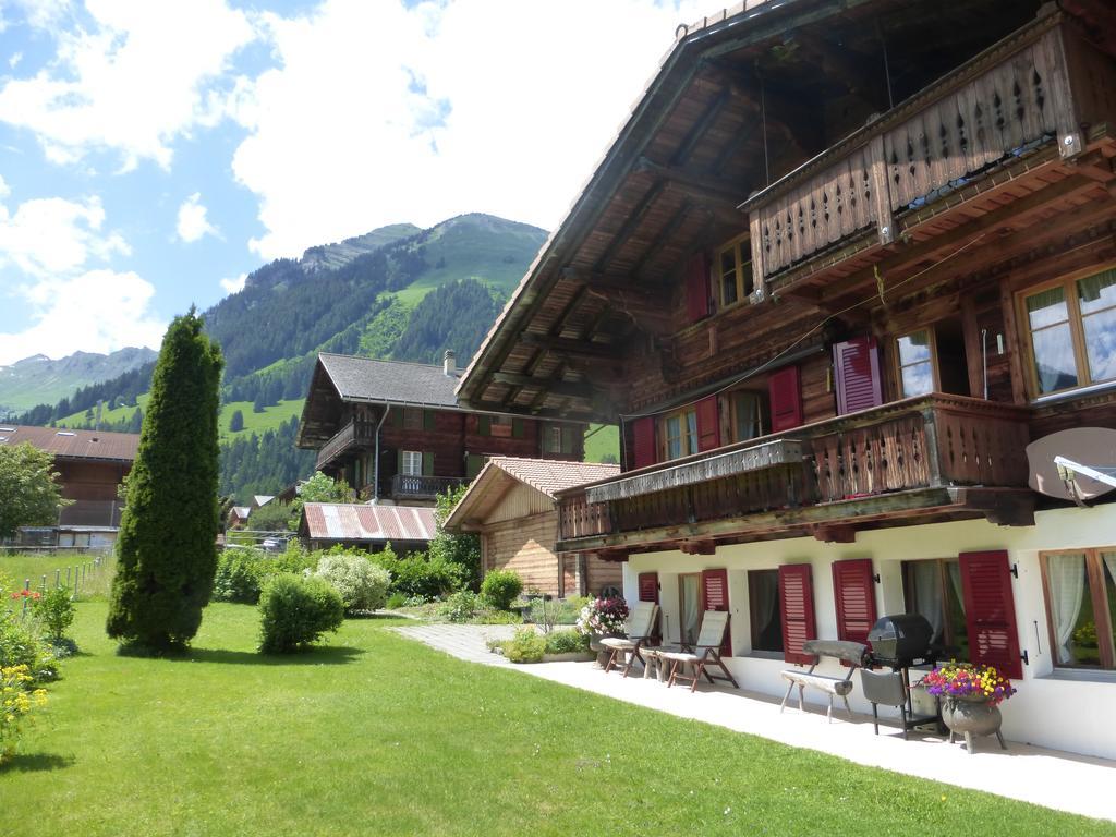 Casa Antica Lejlighed Gstaad Eksteriør billede