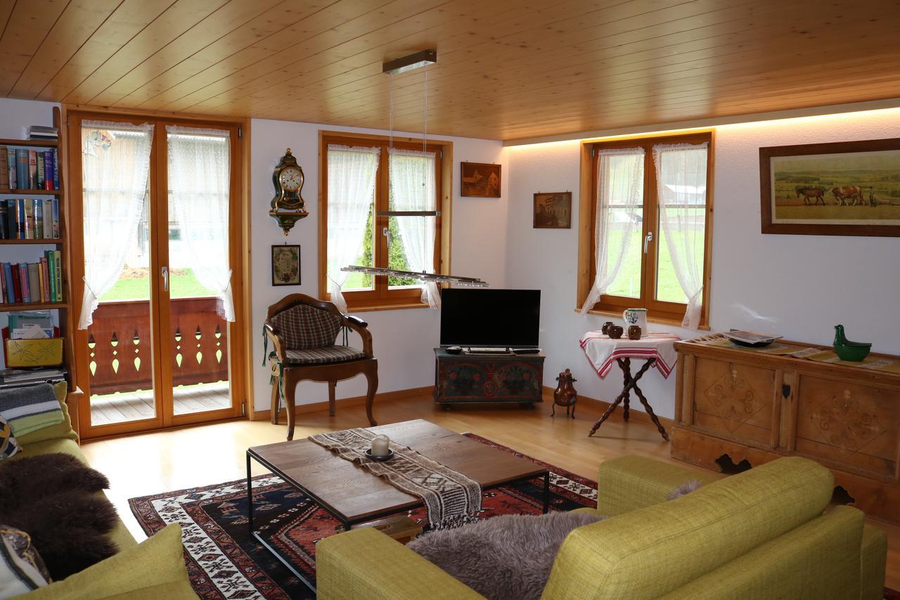 Casa Antica Lejlighed Gstaad Eksteriør billede